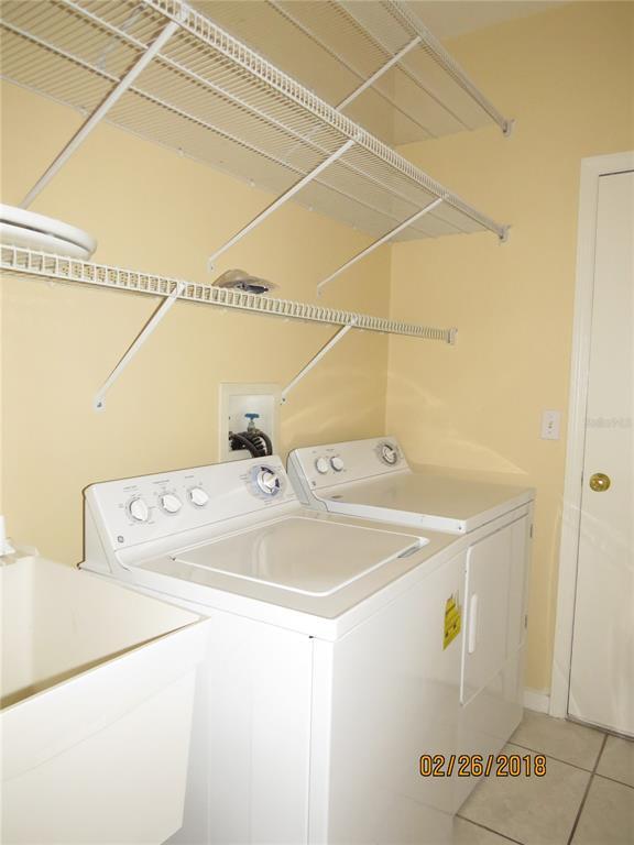 Building Photo - 9427 Hunters Pond Dr