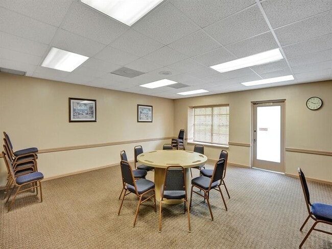 Building Photo - 2767 Carambola Cir S