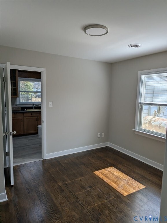 Building Photo - 121 E Magruder St