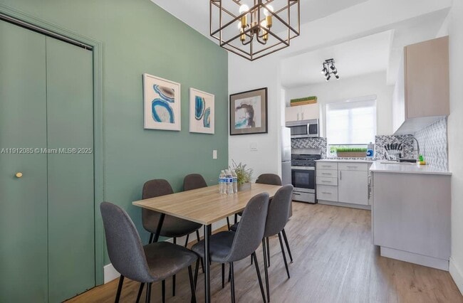 Building Photo - 301 86th St