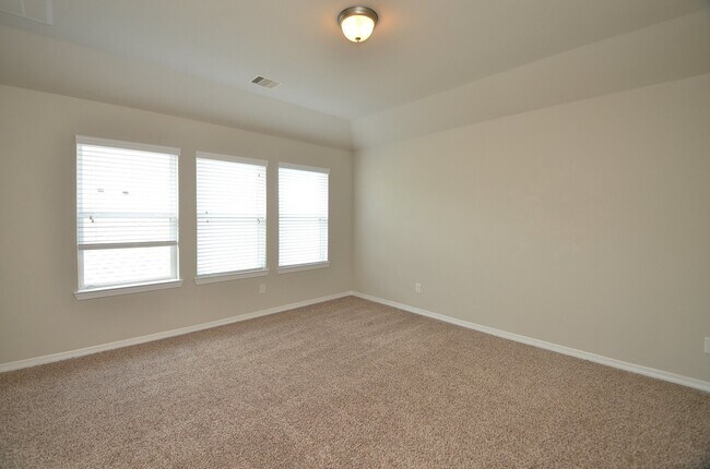 Building Photo - 11134 Honeysuckle Haven Dr