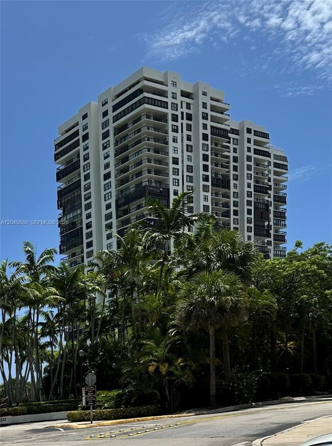 Building Photo - 2333 Brickell Ave
