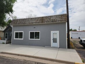 Building Photo - 309 Marion Ave