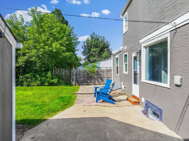 Building Photo - 1114 Meacham St