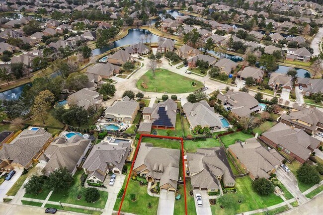 Building Photo - 18511 Arlan Lake Dr
