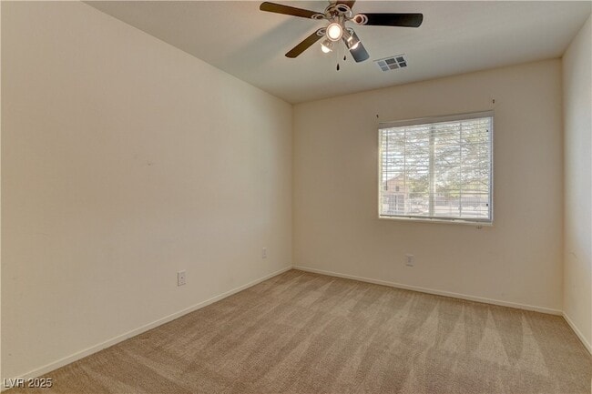 Building Photo - 10403 Madagascar Palm St