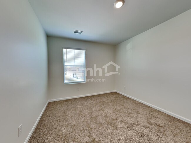 Building Photo - 112 Tobago Cir