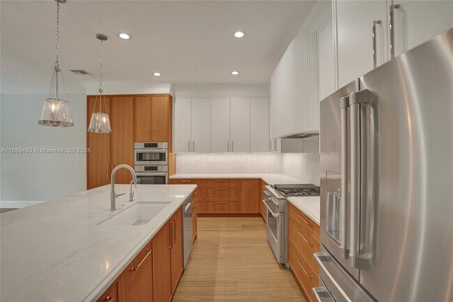 Building Photo - 4222 Cedar Creek Ranch Cir