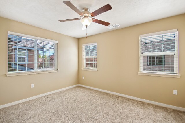 Building Photo - 12608 W Irving St