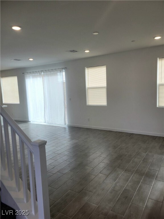 Building Photo - 187 Jaldena Ln