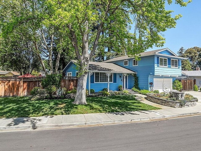 Building Photo - "Charming 4-Bedroom Retreat with 3 Full Baths in Pleasanton – 2,398 Sq Ft of Comfortable Living!"