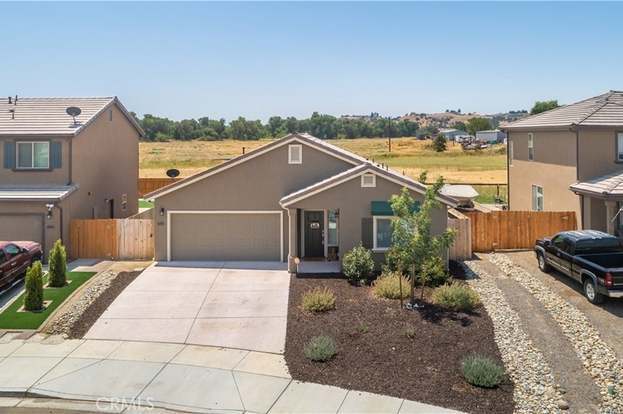 Building Photo - 655 Catala Wy