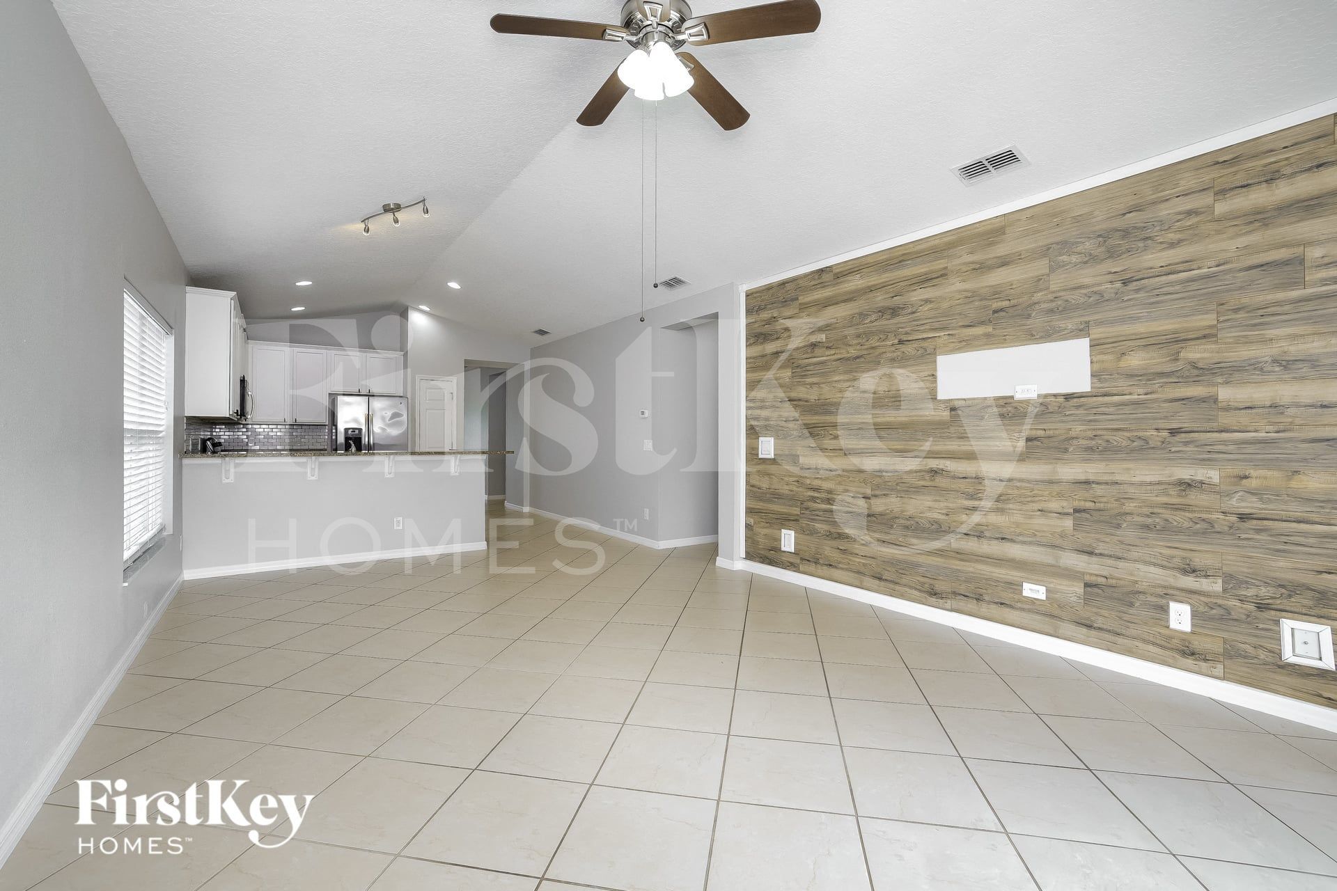 Building Photo - 4724 Rockvale Dr