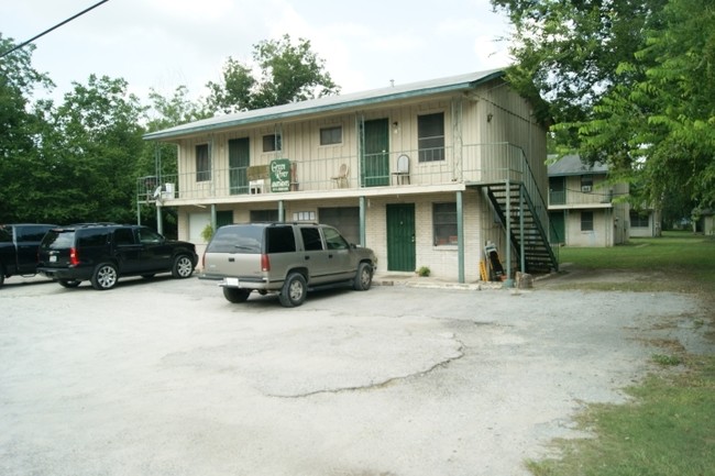 Building Photo - Green River