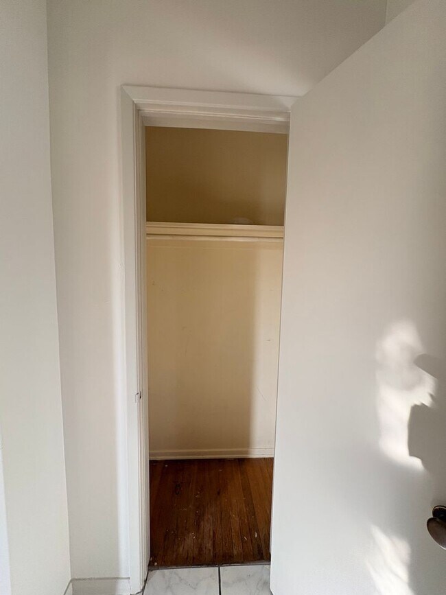 Building Photo - beautiful 4 bedroom 4 baths in West covina. Must see!