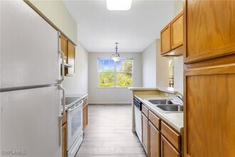 Building Photo - 7960 Preserve Cir