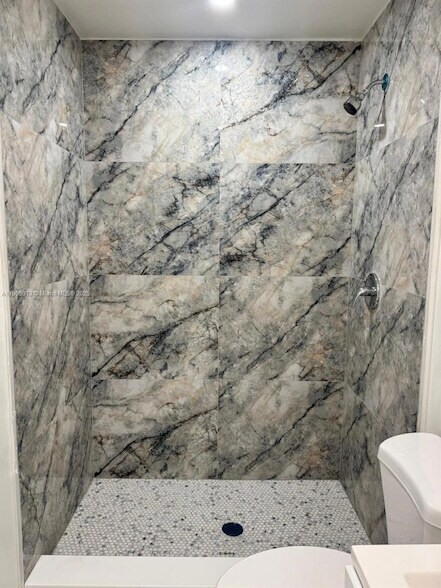 Building Photo - 9815 SW 21st St