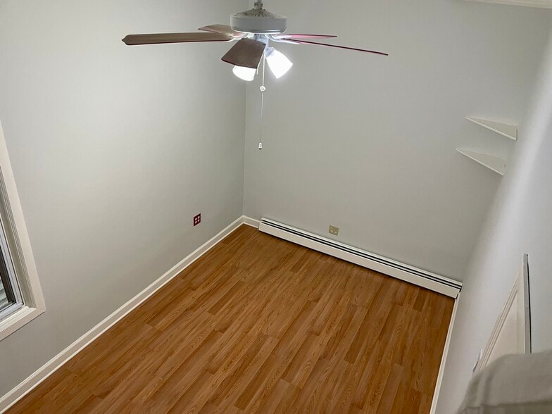 BR 2: other bedroom we are renting. - 156 Kearny Ave