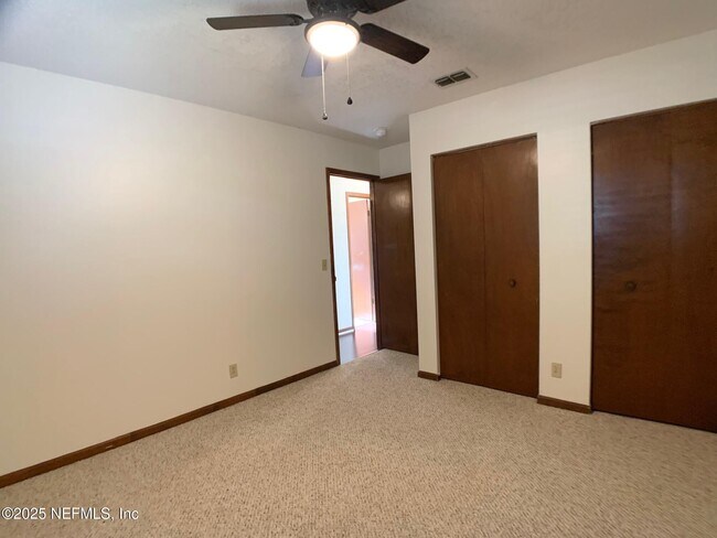 Building Photo - 7931 Dwyer Dr