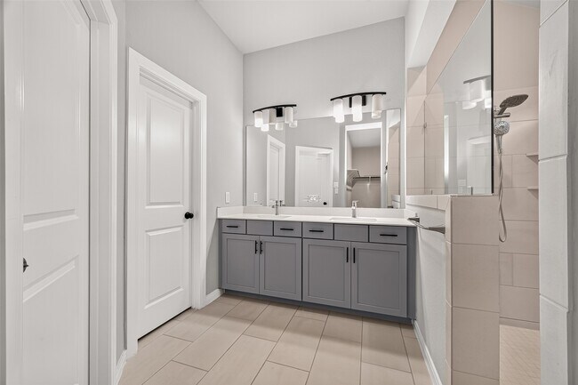 Building Photo - 16118 Cottontail Burrow Ln