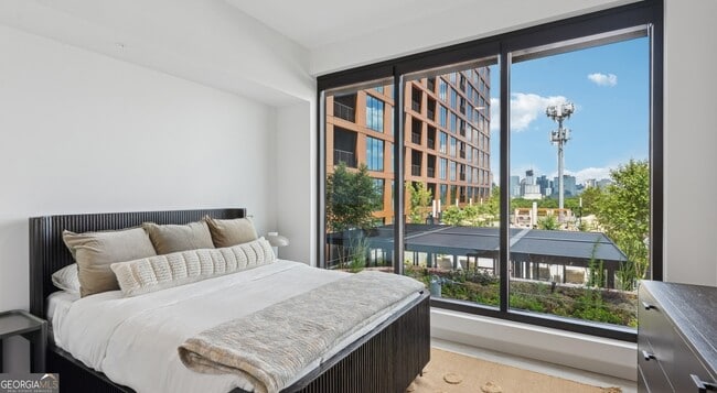 Building Photo - 660 11th St NW