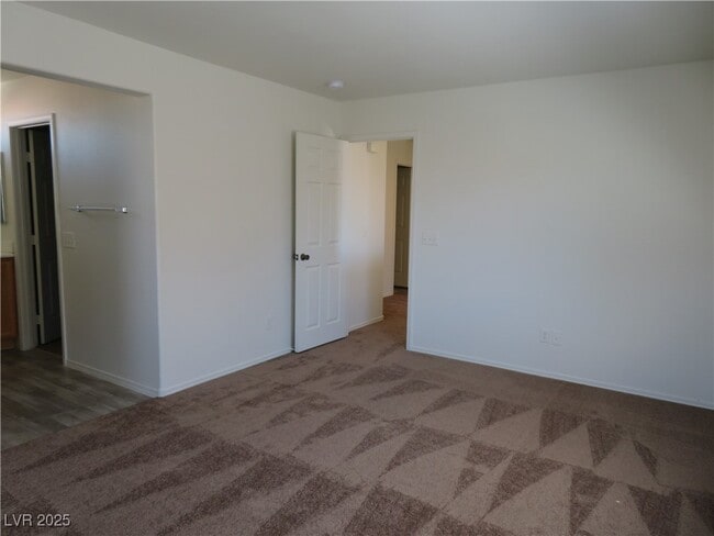 Building Photo - 954 Coronado Peak Ave