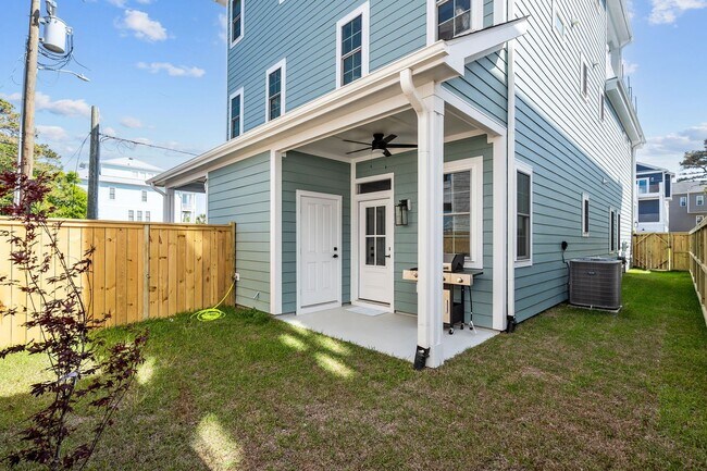 Building Photo - 500 N Carolina Ave