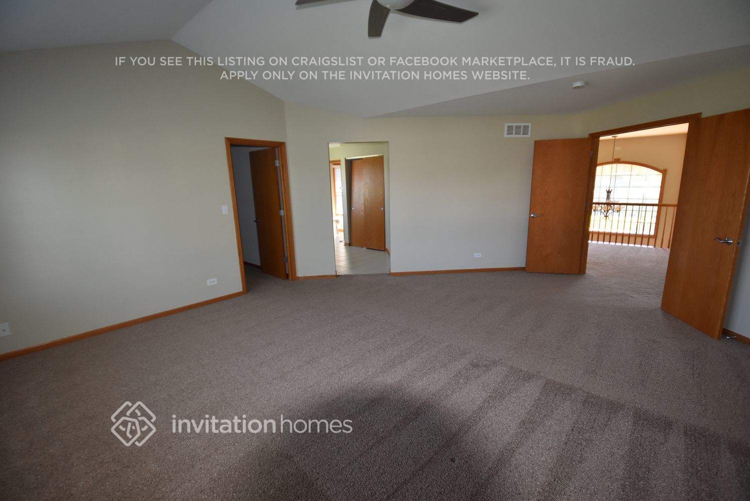 Building Photo - 21453 English Dr