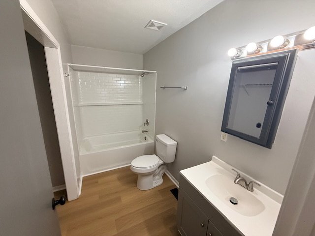 Building Photo - 647 Mosgrove St