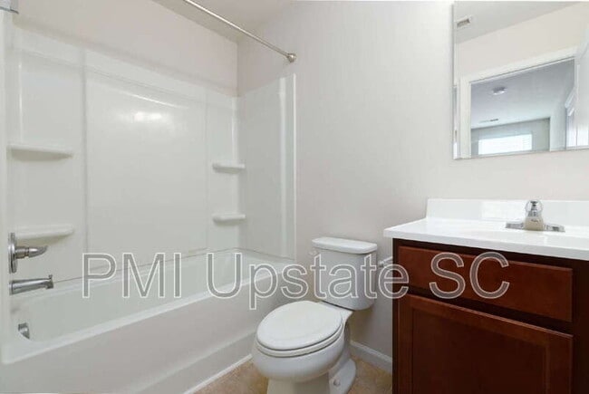 Building Photo - 320 Maplestead Farms Ct