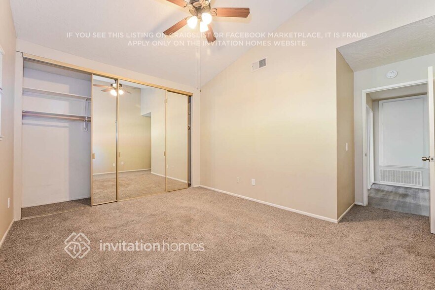 Building Photo - 20827 Calwood St