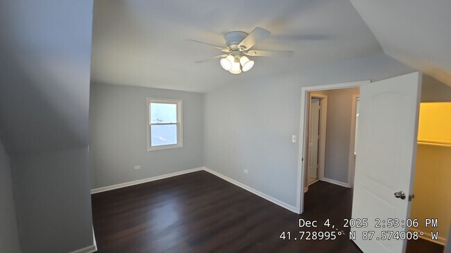 Building Photo - 9129 S Chappel Ave