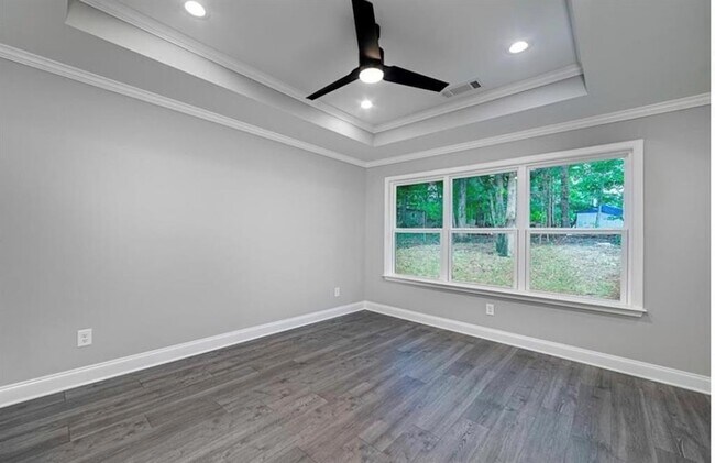 Building Photo - 6290 Akins Way