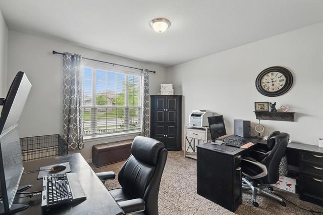 Building Photo - 540 Lindisfarne Ln