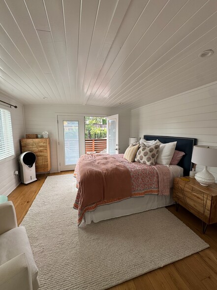 Building Photo - 123 Jasper St