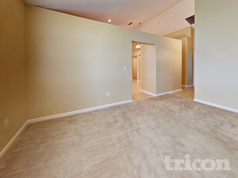 Building Photo - 1104 Cherry Point Way