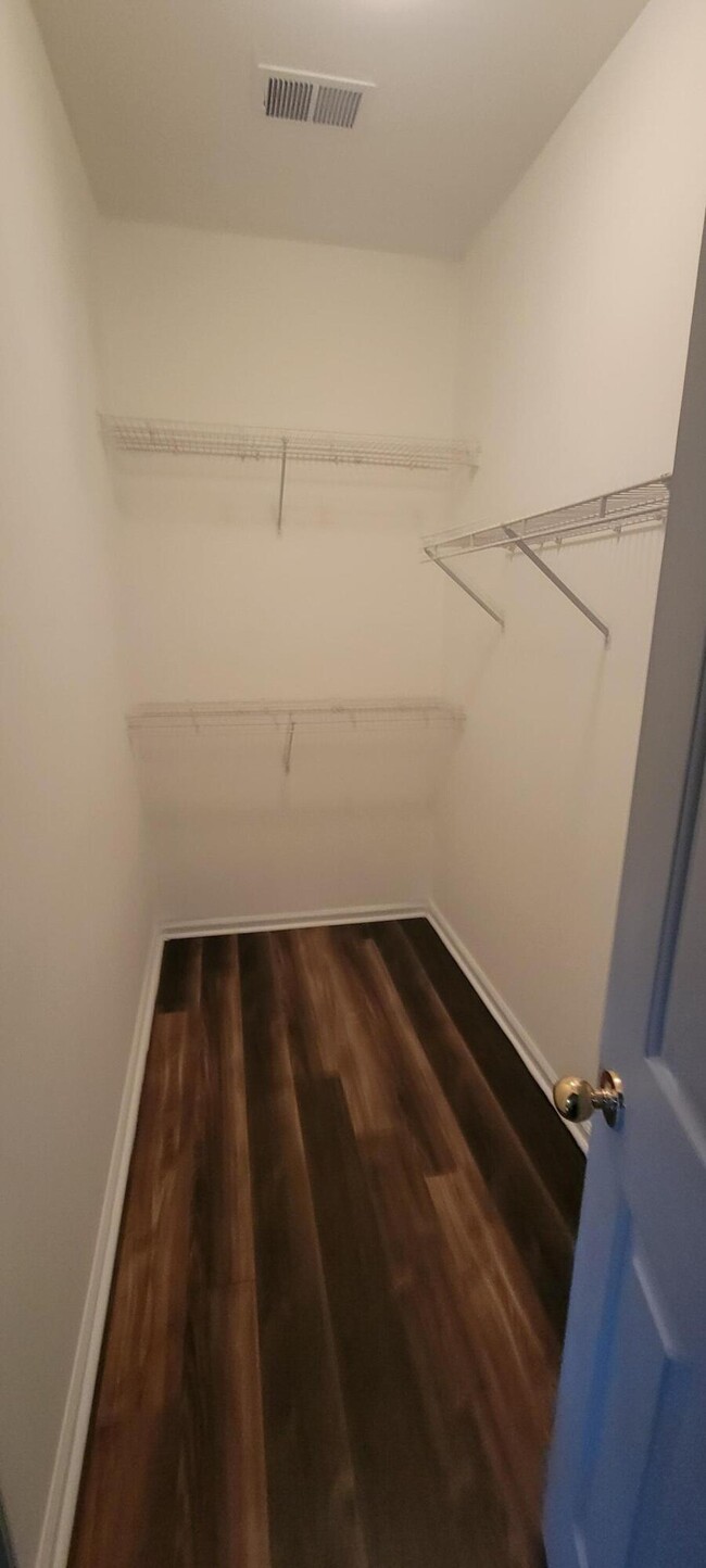 Building Photo - 2540 Spring Valley Loop