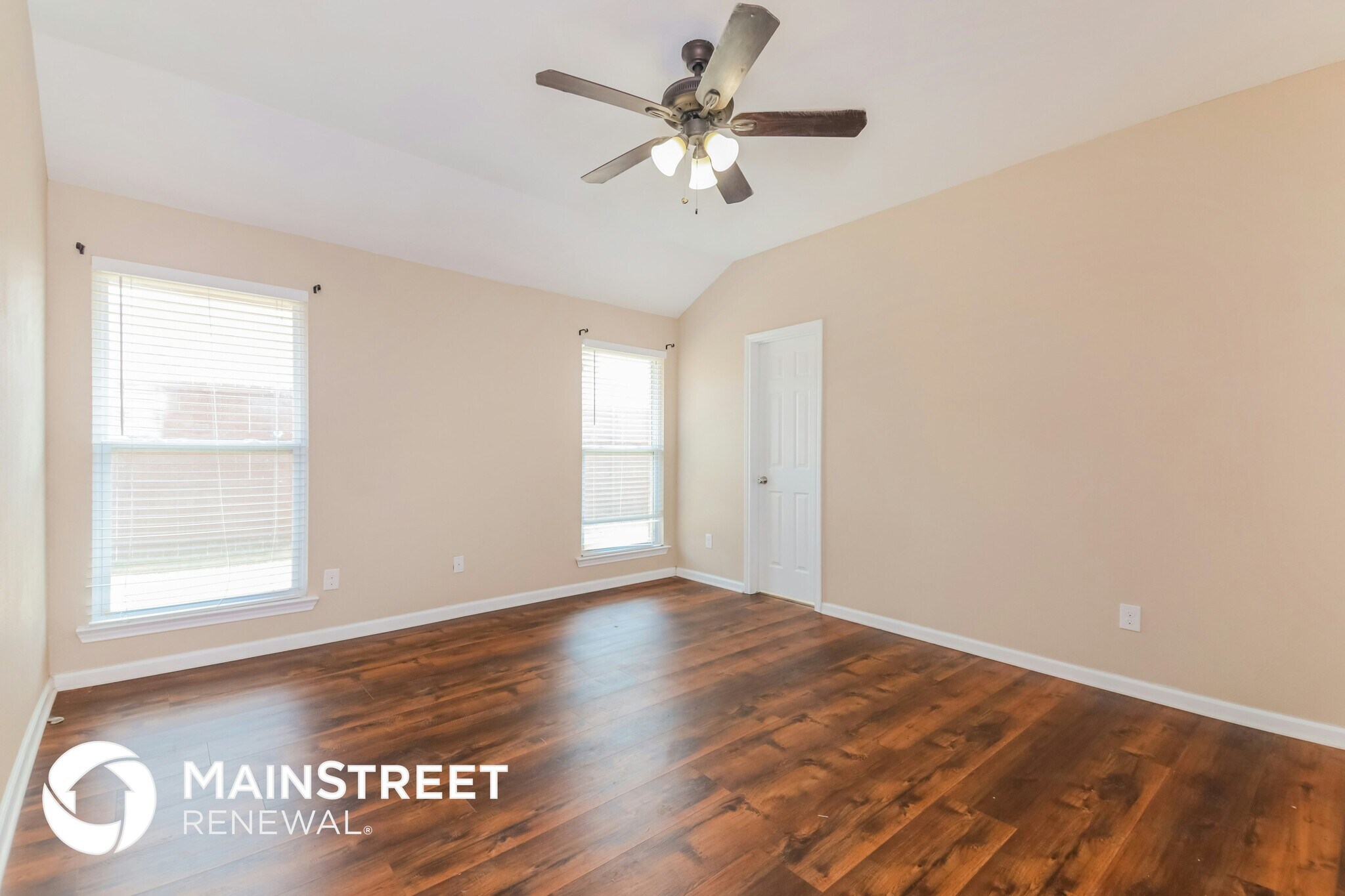 Building Photo - 9306 Chimneywood Dr