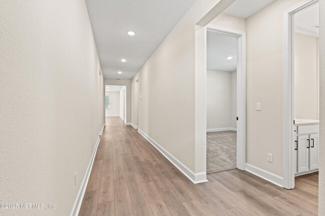 Building Photo - 916 Lightsey Xing Ln