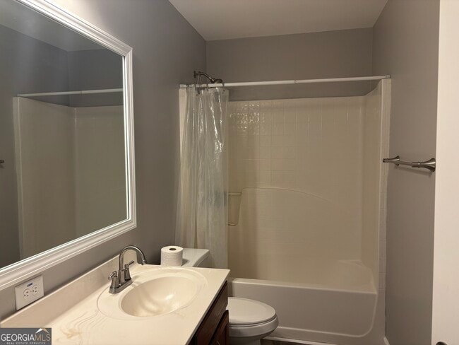 Building Photo - 7742 Parkside Dr