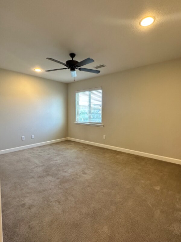 Building Photo - 1210 Milltown Rd