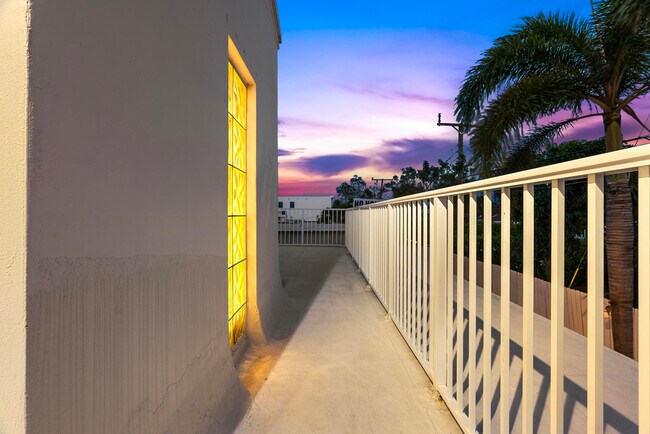 Building Photo - 240 Santa Lucia Dr