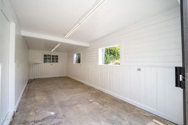 Building Photo - 1621 Maltman Ave