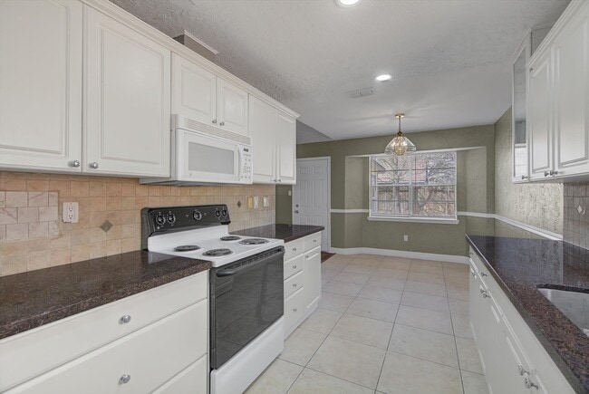 Building Photo - 6315 Rustygate Dr