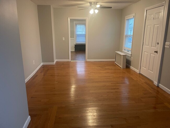 Building Photo - 75 Madison St