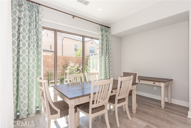 Building Photo - 119 Plum Lily