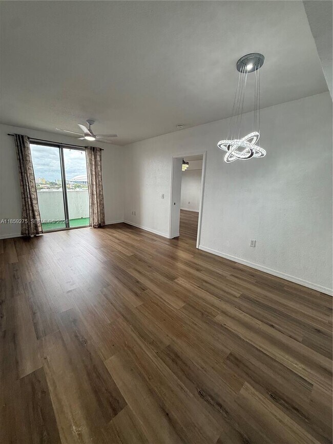 Building Photo - 36 NW 6th Ave