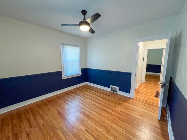 Bedroom 1 - 236 Arden St