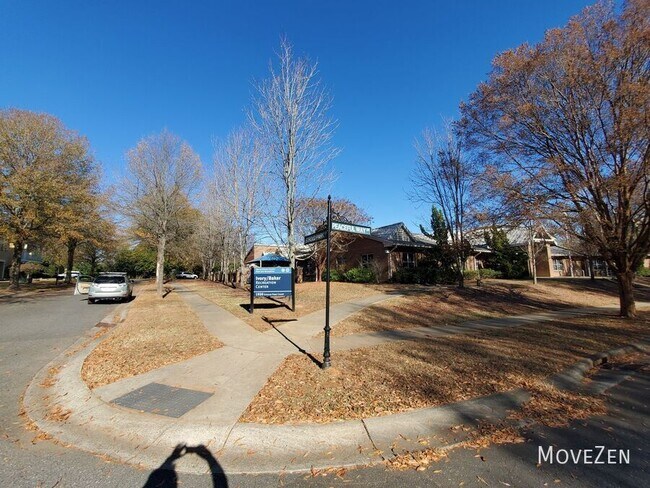 Building Photo - 1508 Peaceful Way Dr