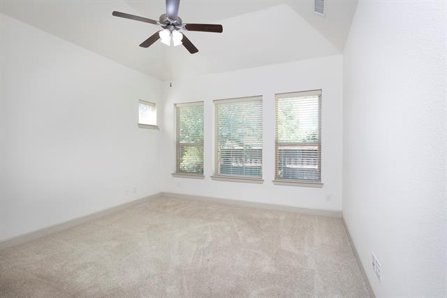 Building Photo - 6337 Saddlebrook Way